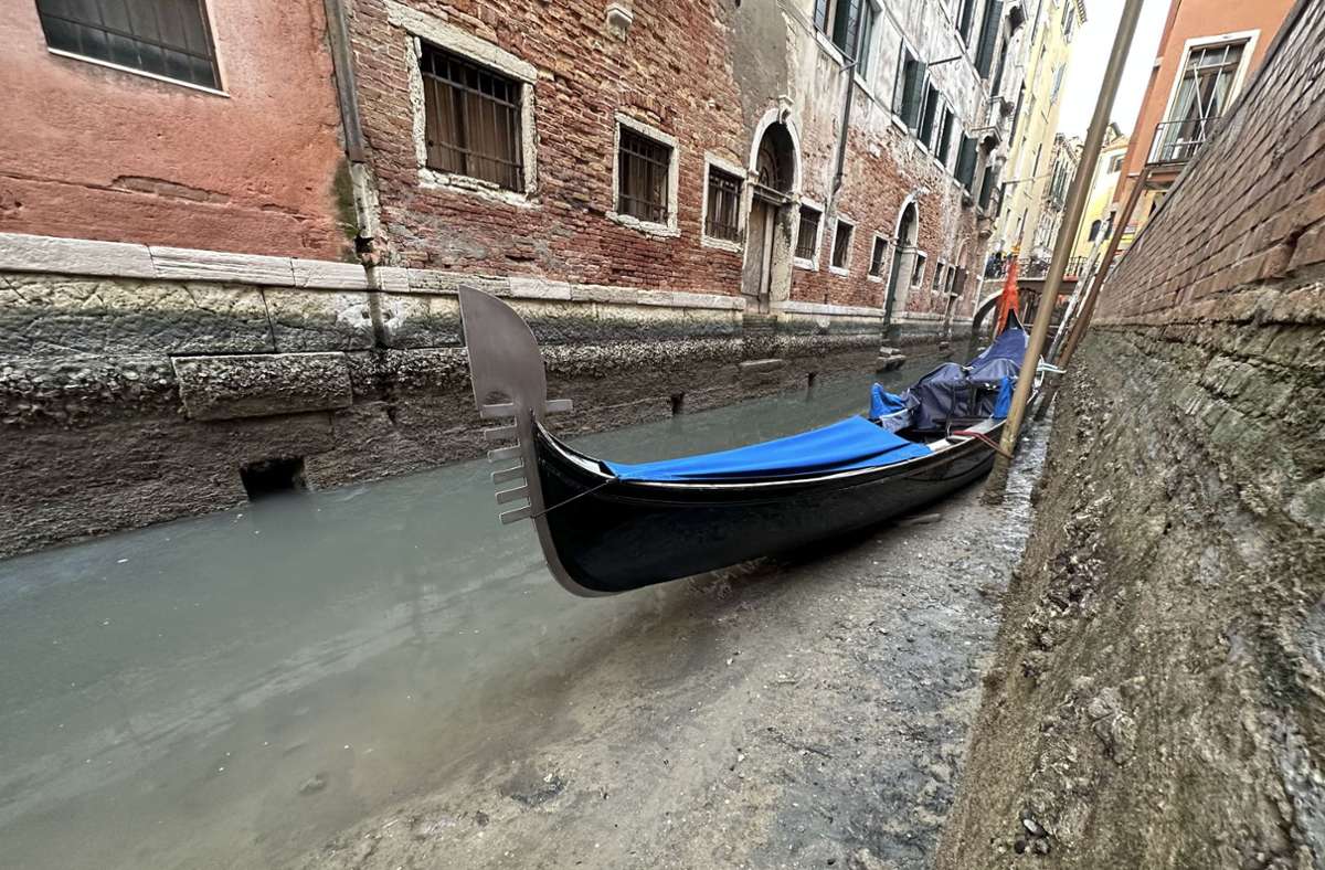 Venedig dürstet nach Wasser: Die Kanäle sind ausgetrocknet.