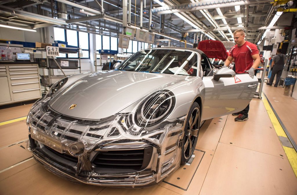 Chef Oliver Blume: Porsche plant keine Entlassungen in den nächsten Jahren