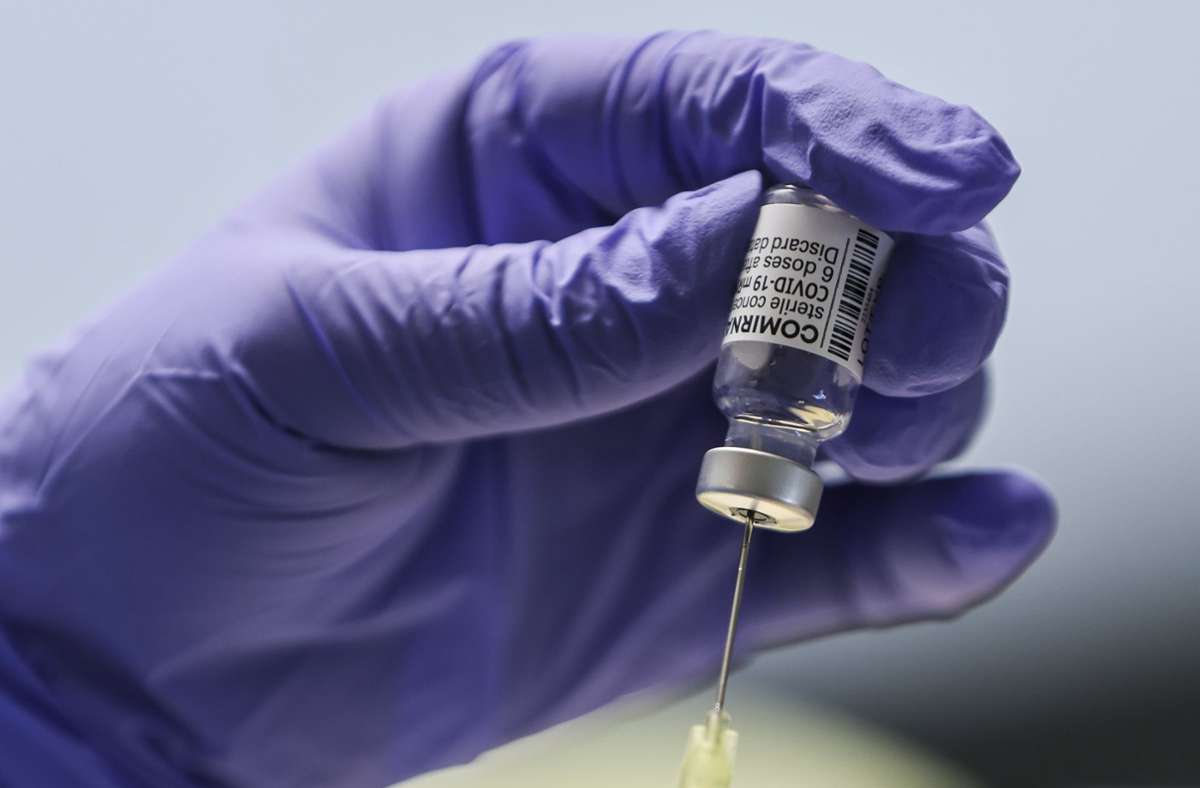 Coronavirus in Baden-Württemberg: Gesundheitsministerium kritisiert Rationierung von Moderna-Impfstoff