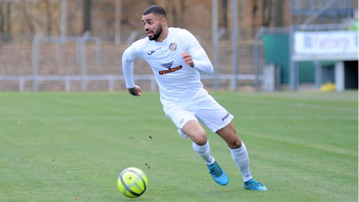 Stanley Ratifo: Oberliga-Kicker vor  Duell mit Ägyptens Mo Salah