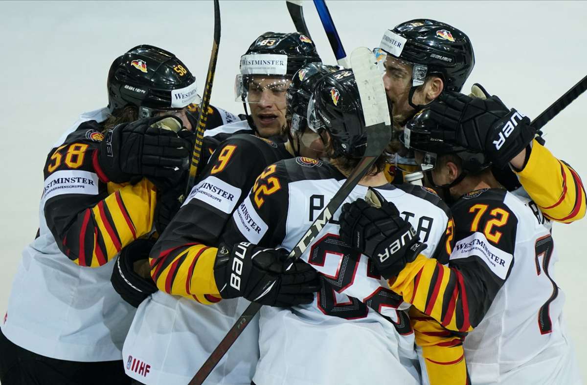 Eishockey-WM in Lettland: Deutschland steht nach Sieg gegen  Schweiz im Halbfinale