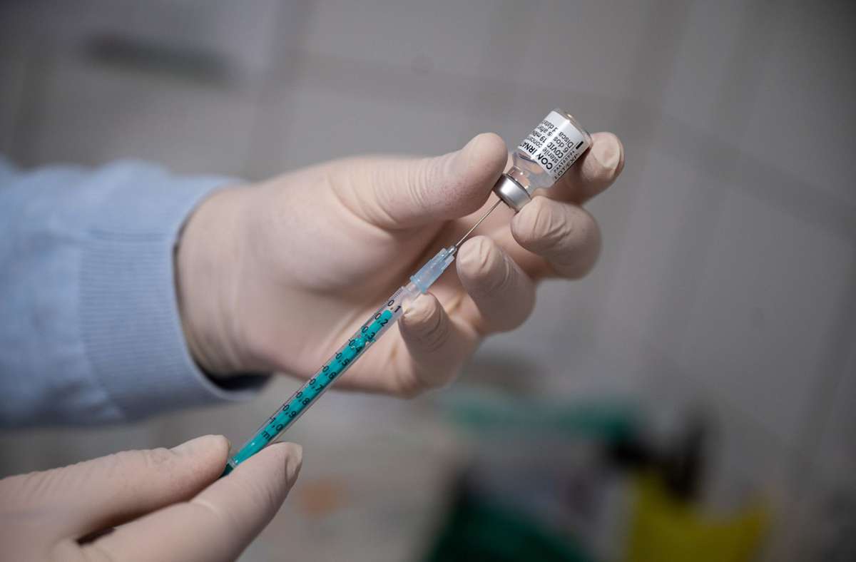 Karlsruhe: Arzt soll falsche Impfbescheinigungen ausgestellt haben