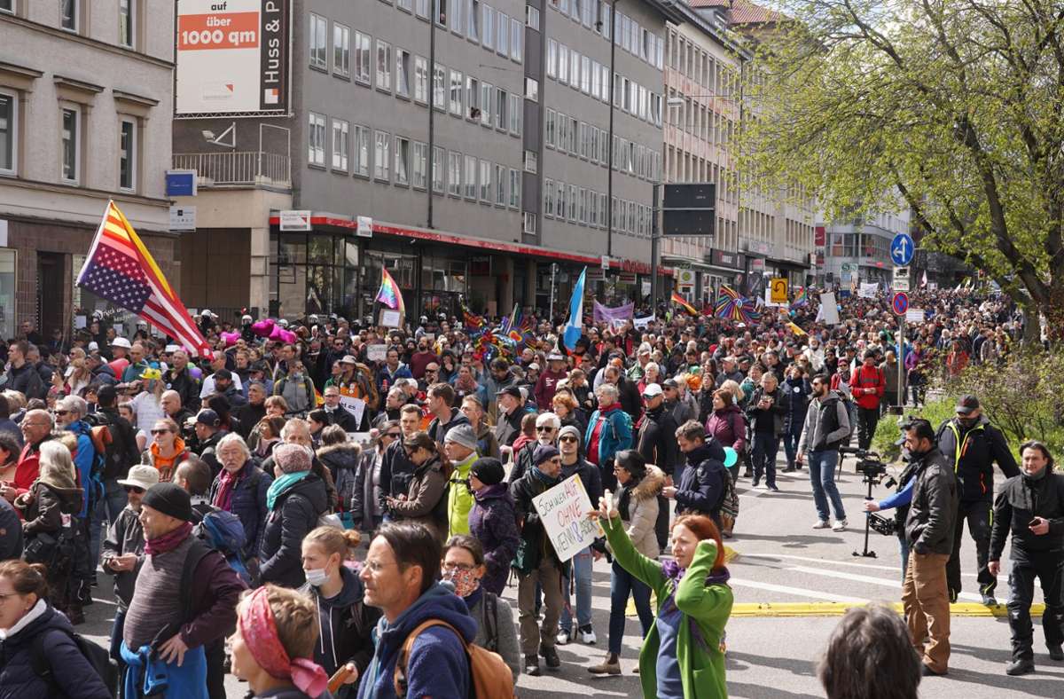 „Querdenken“-Demonstration in Stuttgart.