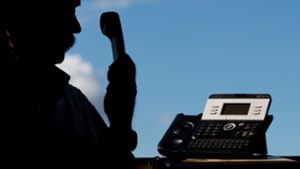 Kaputtes Telefon bewahrt Senior vor Trickbetrug