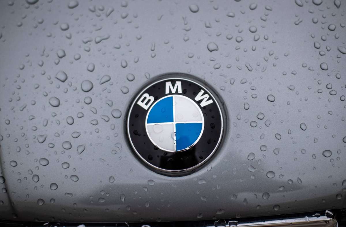 Der BMW erlitt einen Totalschaden. (Symbolbild) Foto: IMAGO/NurPhoto/Manuel Romano