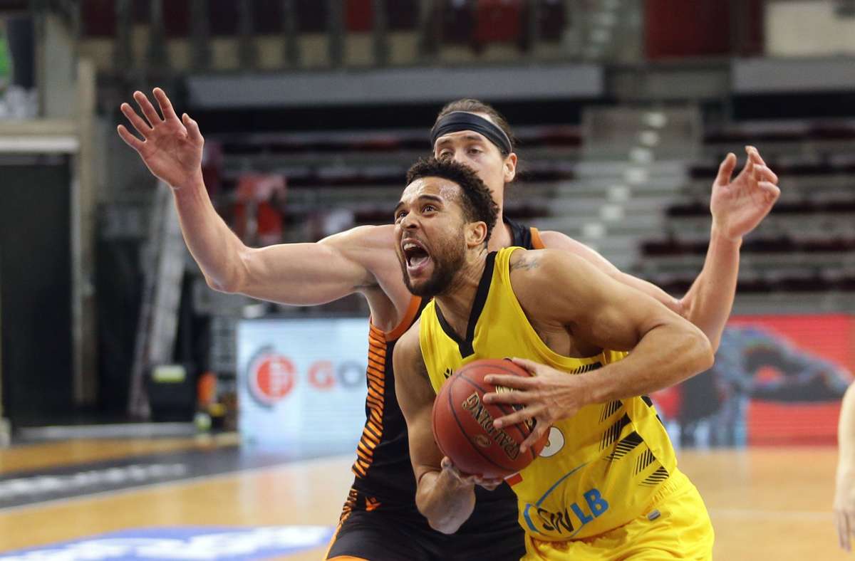 Wechselgerüchte im Basketball: Elias Harris vor dem Absprung bei den MHP Riesen Ludwigsburg?