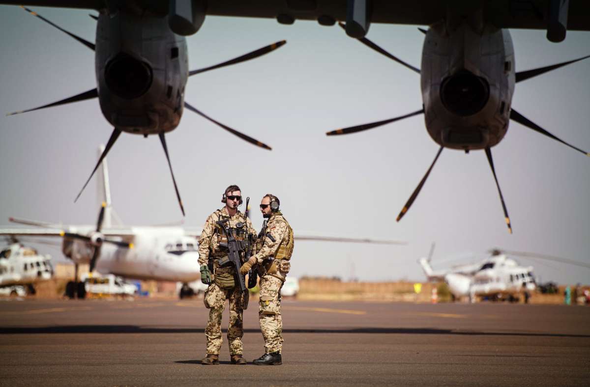 Rund 1000 Bundeswehrsoldaten sind in Mali im Einsatz. Foto: dpa/Arne Immanuel Bänsch