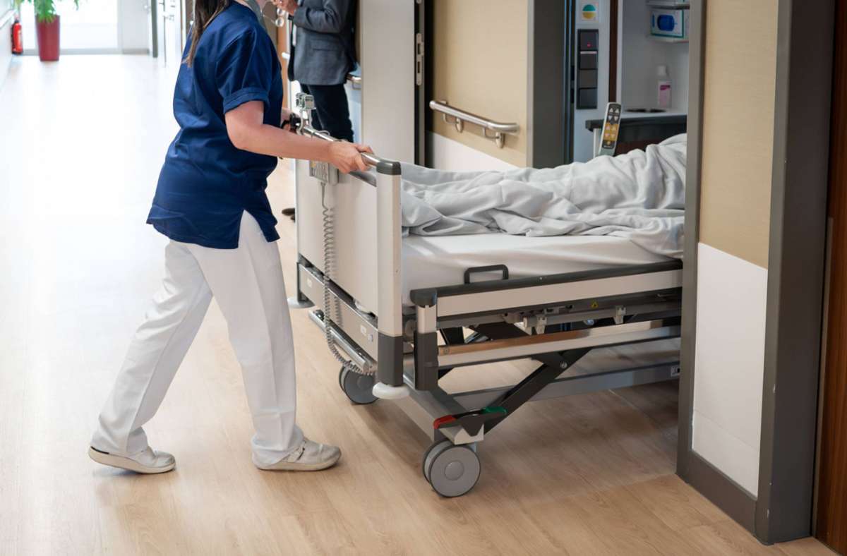 Pflegenotstand: Debatte um erleichterten Einstieg für ausländisches Personal