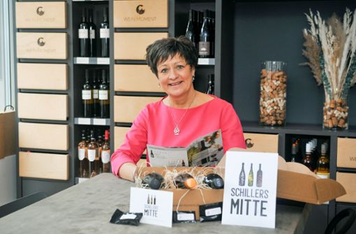 Weinprobe mit Weindorfwirten – und Bärbel Mohrmann Foto: Lichtgut/Max Kovalenko