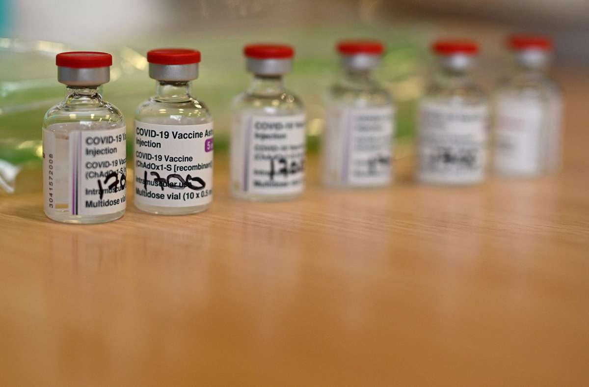 Coronavirus in Deutschland: Medienbericht: Astrazeneca-Impfstoff nur für unter 65-Jährige?
