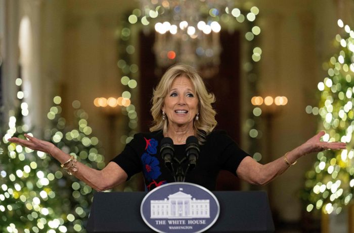 Jill Biden: First Lady zeigt Weihnachtsdeko Weißen Haus