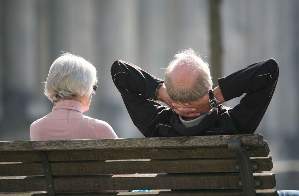 Sorgenfrei ins Alter – das geht in den meisten Fällen nur, wenn man neben der gesetzlichen Rente privat gut vorsorgt. Foto: picture alliance/dpa/Stephan Scheuer
