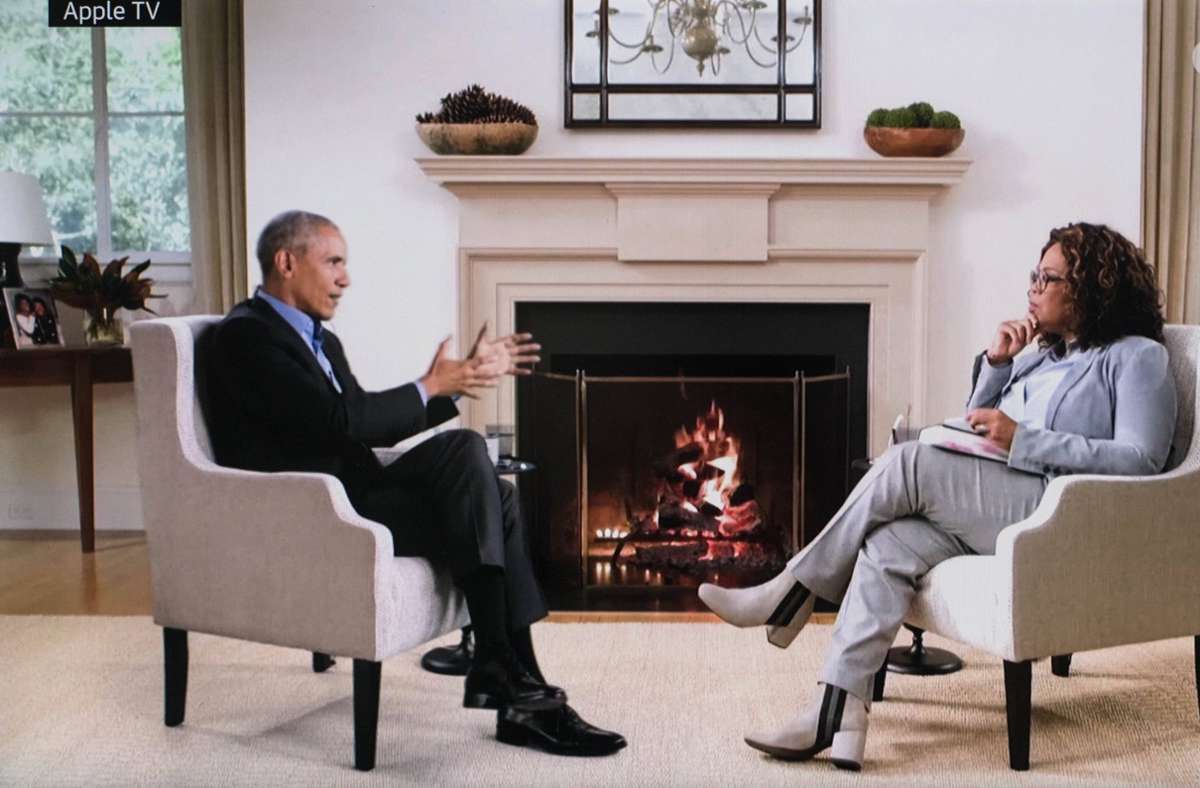 Barack Obama und Oprah Winfrey: Wie füßeln sie, wenn doch tausende Kilometer zwischen ihnen liegen?