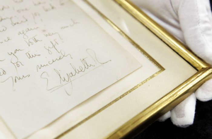 Kreis Esslingen: Brief von Königin Elisabeth II. wird versteigert