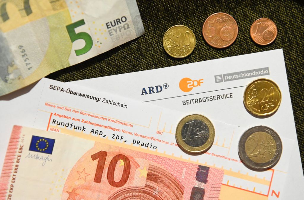Rundfunkbeitrag: Kommission empfiehlt Erhöhung auf 18,36 Euro