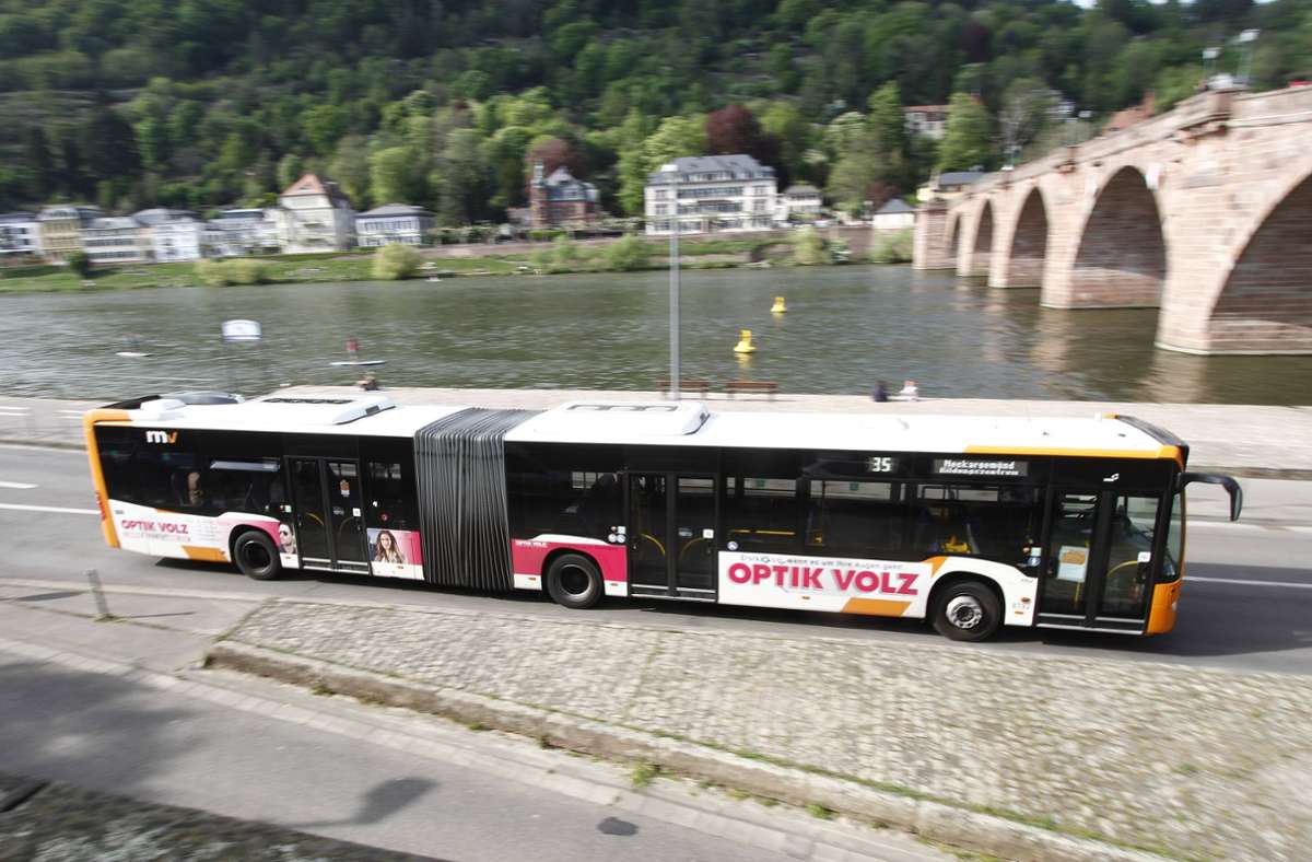 Bahn und Bus kostenlos: Bald ohne Ticket durch Heidelberg?