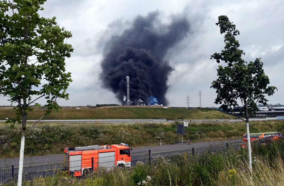 Explosion im Chempark Leverkusen: Mit jeder Stunde schwindet die Hoffnung