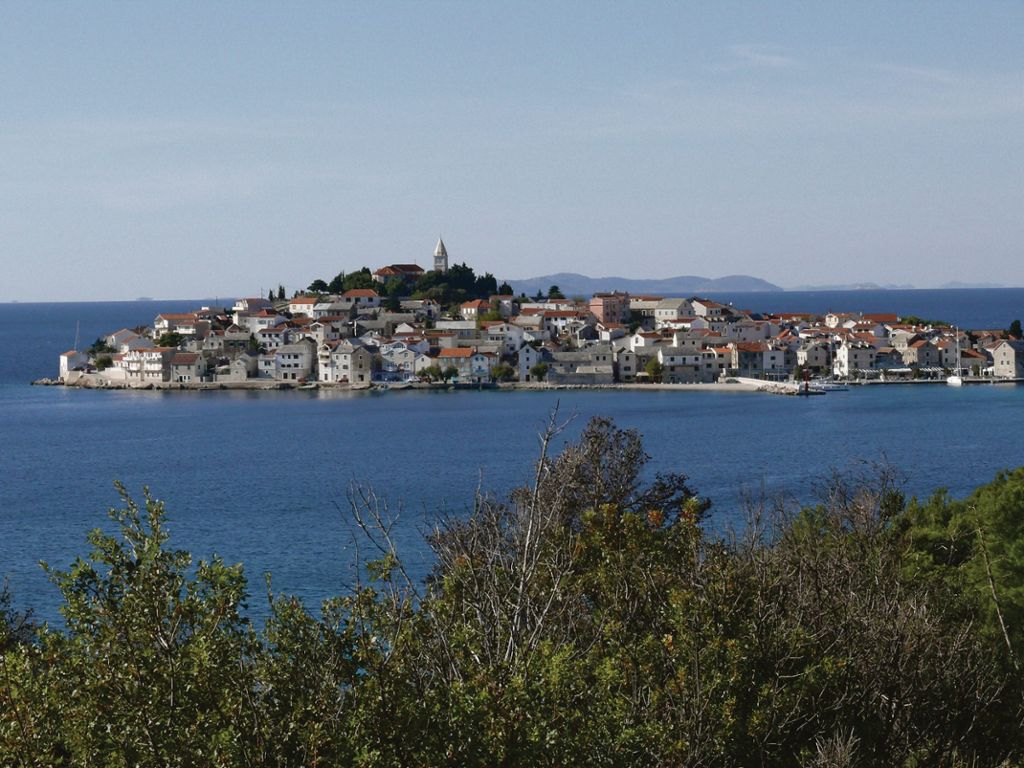 Flugreise vom 12. bis 19. April 2020 an die Makarska Riviera, neues Hotel Soline/Brela: Dalmatinischer Frühling 2020