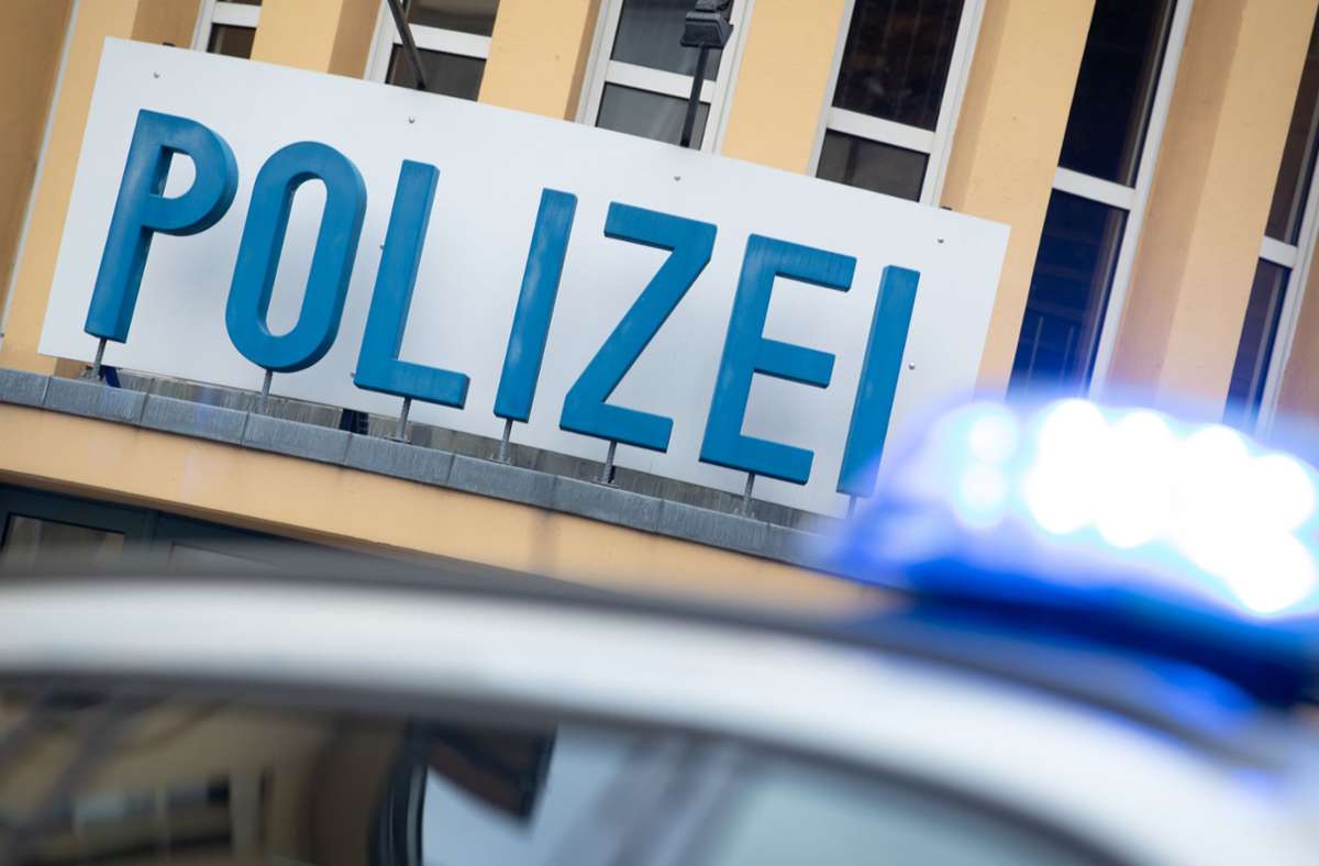 Hemsbach im Rhein-Neckar-Kreis: Überfall und Angriff auf Polizisten – 16-Jähriger in Haft