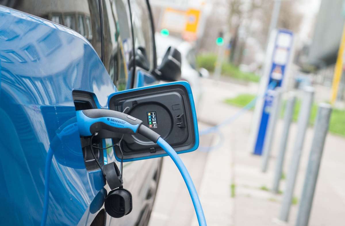 Klimabilanz von Elektroautos: Massive Kritik an Studie zu Elektromobilität