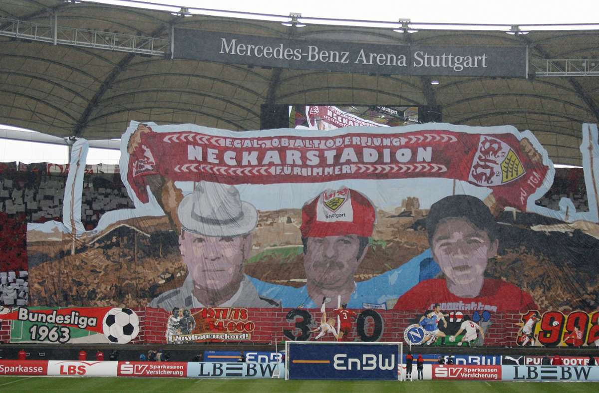 VfB Stuttgart gegen 1. FSV Mainz 05: Als sich die Fans von der Cannstatter Kurve verabschiedeten
