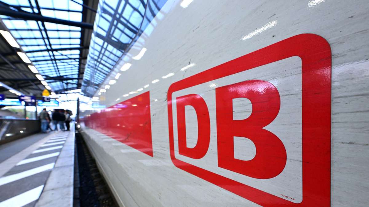 Neue Tarifverhandlungen: Deutsche Bahn lädt GDL zu neuen Verhandlungen am Montag ein