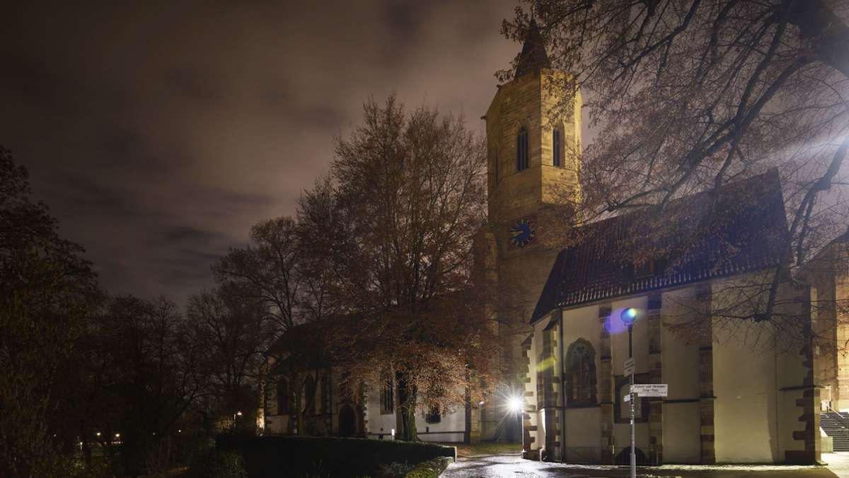 Kirchen in der  Energiekrise: Mit Fleecedecke zum Gottesdienst