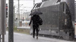Wetterdienst warnt vor Sturm und glatten Straßen