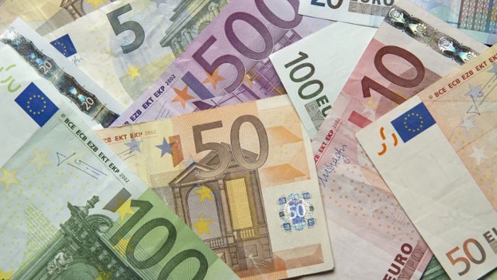Steuereinnahmen 2020 gut zehn Milliarden Euro höher als erwartet