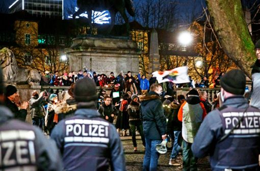 Demo gegen die Corona-Maßnahmen in Stuttgart kurz vor dem Jahreswechsel Foto: Lichtgut/Julian Rettig