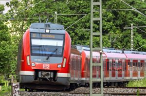 Verkehrsverbund Stuttgart: Experten  beantworten Fragen rund ums 9-Euro-Ticket
