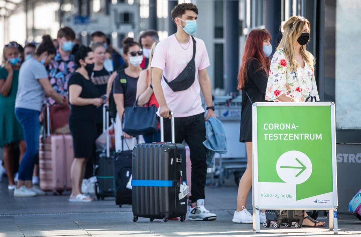 Corona-Pandemie in Baden-Württemberg: Jeder zweite Corona-Fall derzeit aus Ausland importiert