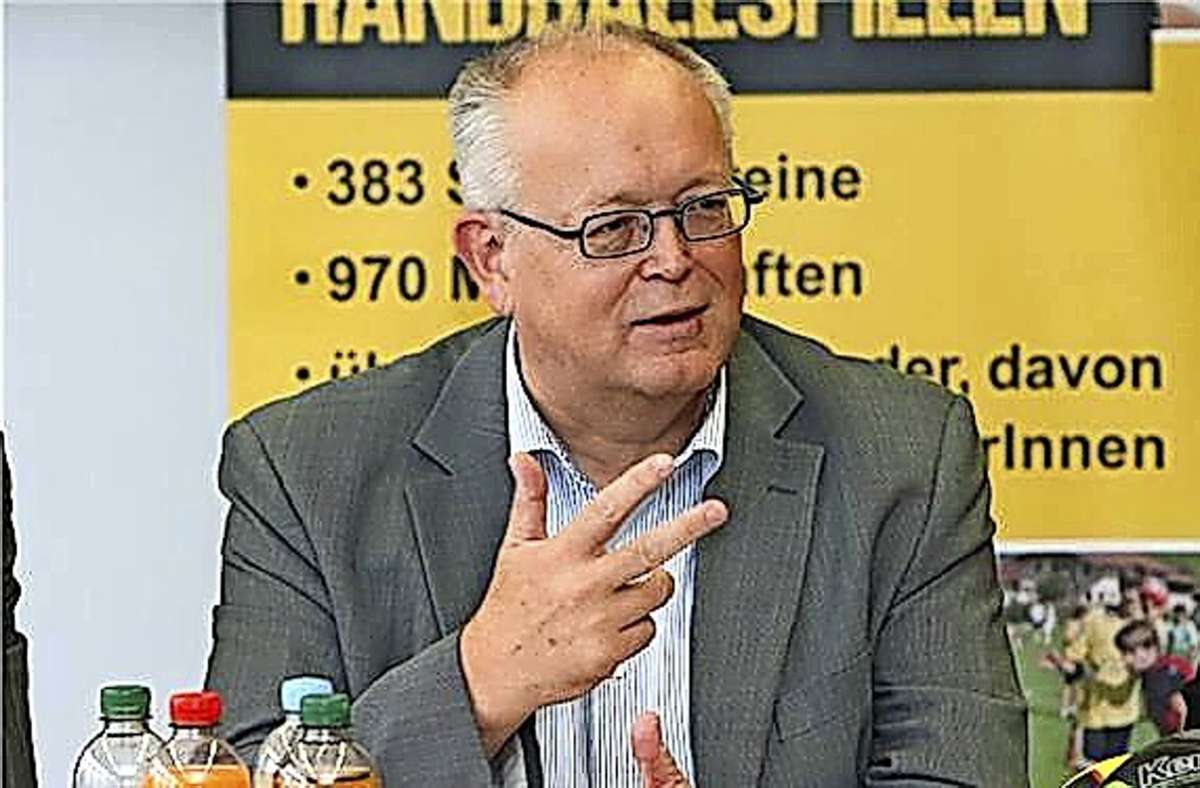 Hans Artschwager, Präsident des Handballverbandes Württemberg, wünscht sich deutlich mehr Rückendeckung der Politik für den Sport an sich.