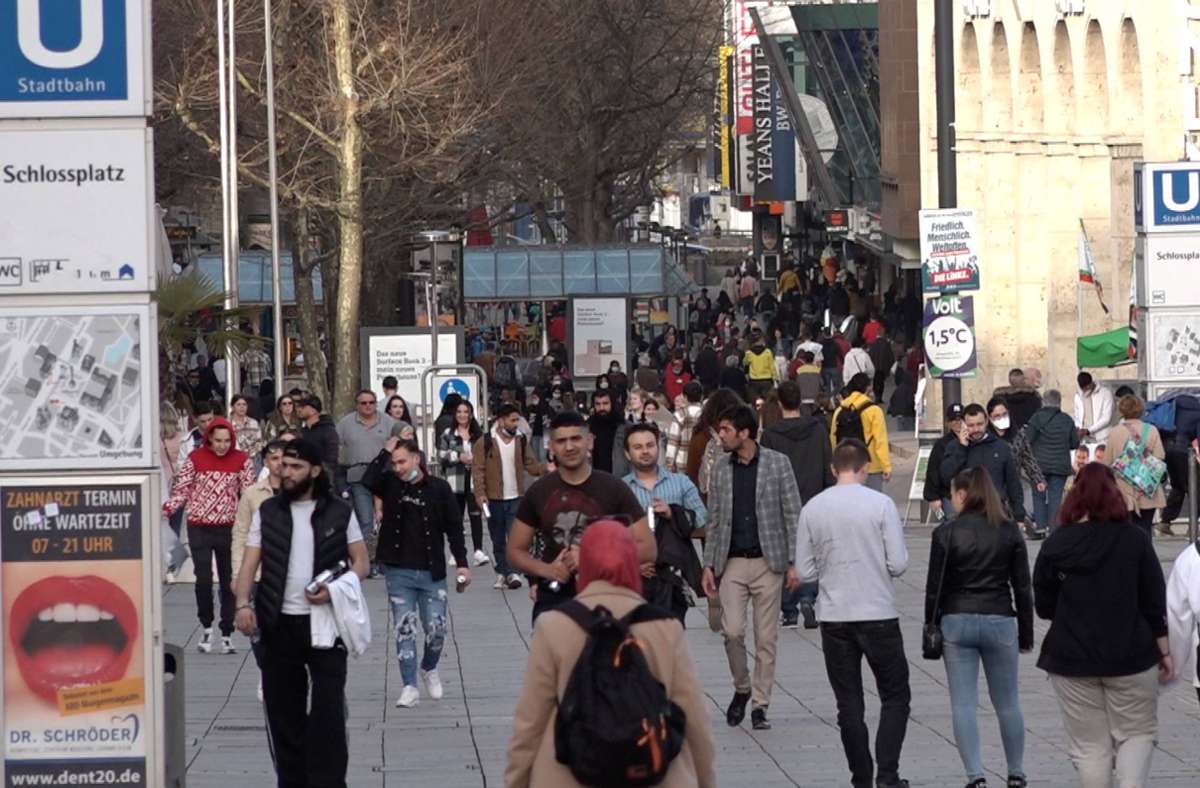 Trotz Corona-Lockdown: Frühlingsgefühle im Februar – Stuttgarter zieht es nach draußen