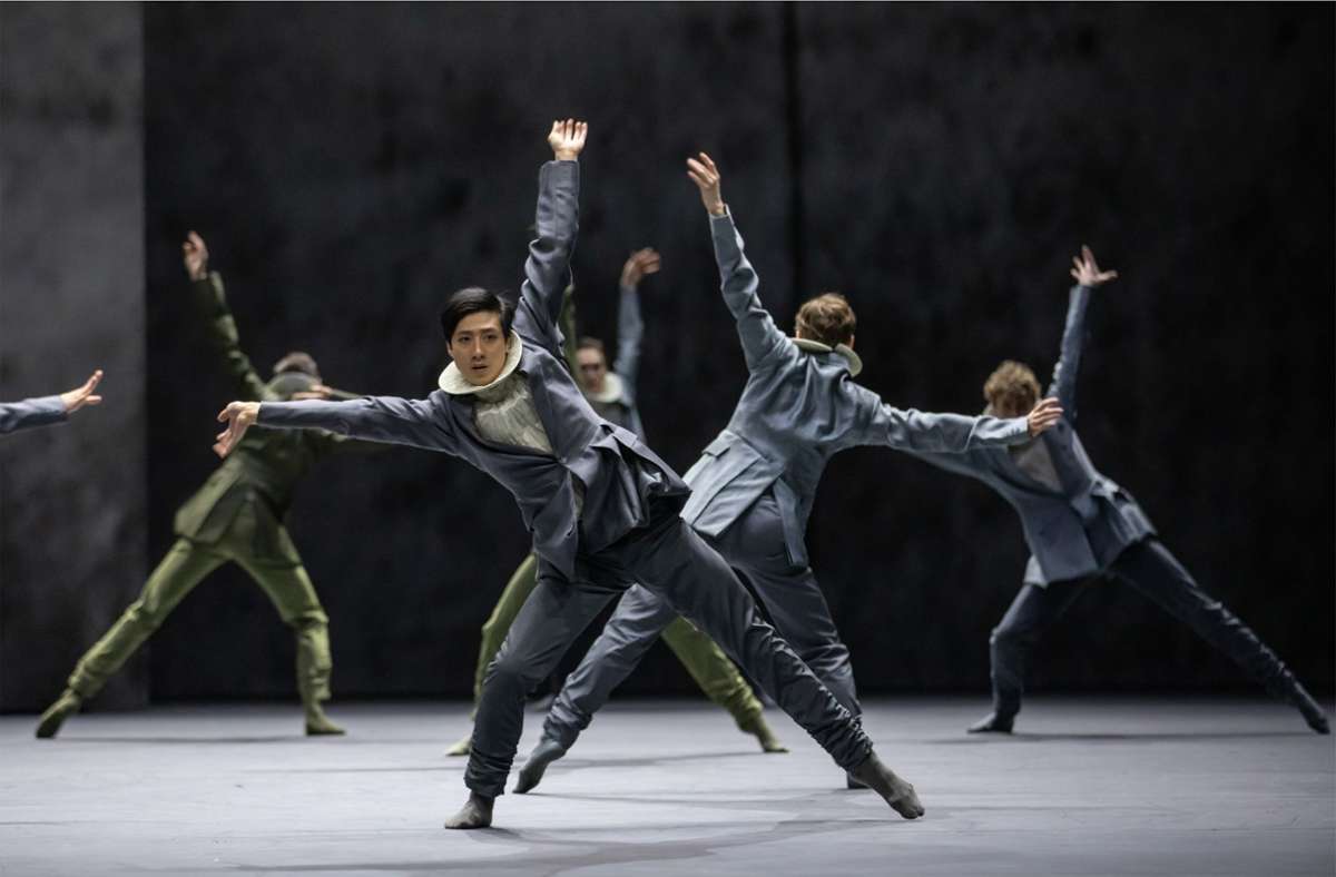 Szene aus Christian Spucks „Monteverdi“ mit Wei Chen, dem Ensemble des Zürich Balletts und des Junior Balletts Foto: Gregory Batardon/GB