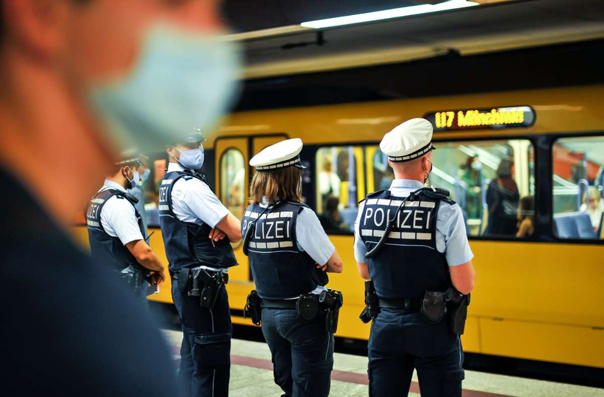Corona-Regeln in Stuttgart: So will die Polizei die Kontaktbeschränkungen kontrollieren