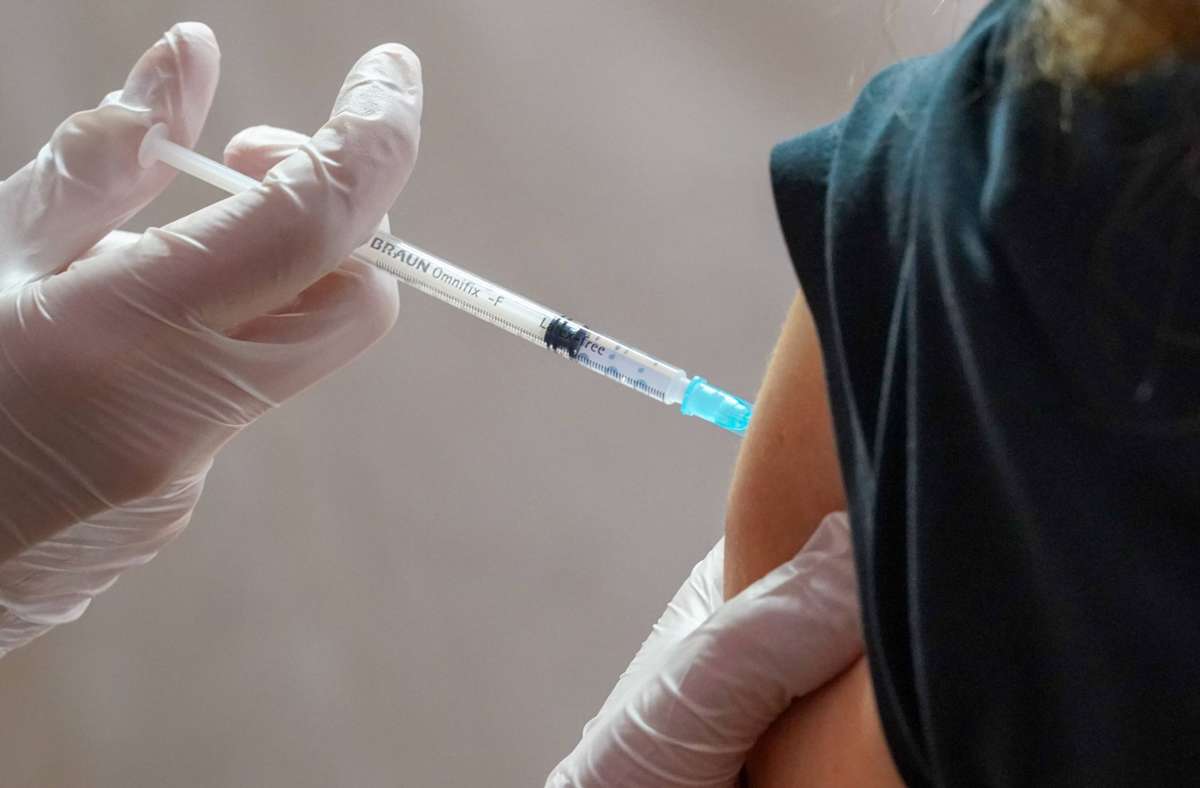 Nach Fehler-Geständnis von Minister Lucha: So soll die Impfterminvergabe im Land  verbessert werden