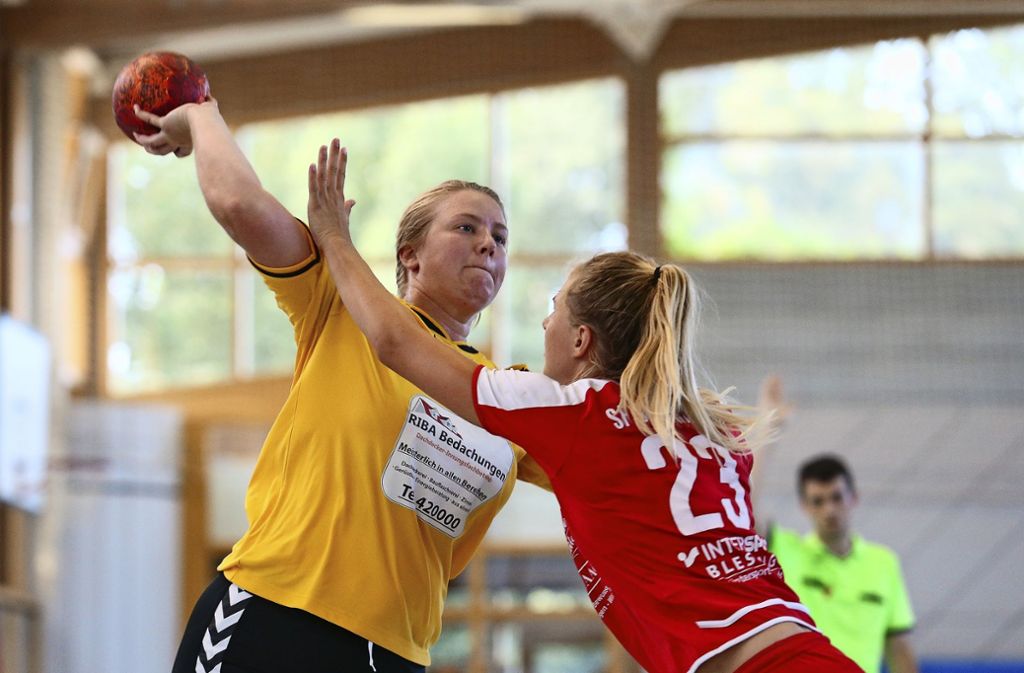 Frauen – Handball-Bezirksklasse: Wieder gegen Ende nervenstark