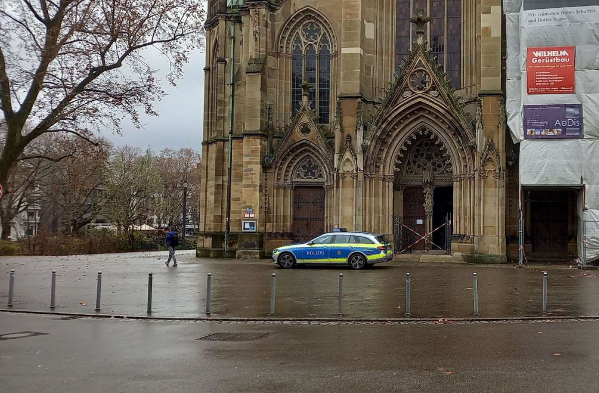 Die Polizei bittet Zeugen um Hinweise zu der Zerstörung in der Johanneskirche am Feuersee im Stuttgarter Westen. Foto: SDMG/SDMG / Pusch