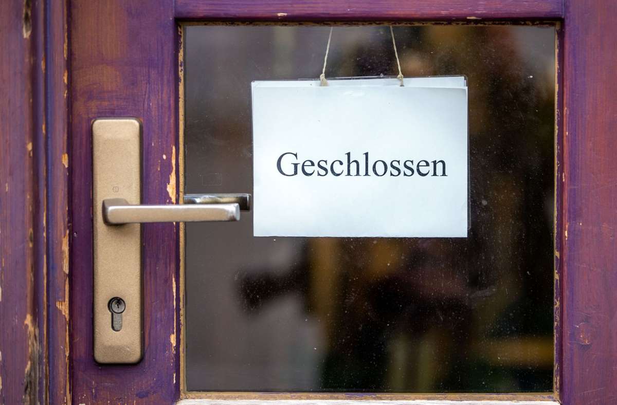 Coronapandemie in Baden-Württemberg: Angekündigte Verbote und Einschränkungen erst ab Samstag