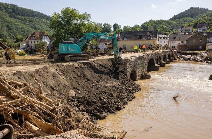 Coronagefahr: Bewältigung der Flut-Katastrophe soll kein Superspreader-Event werden