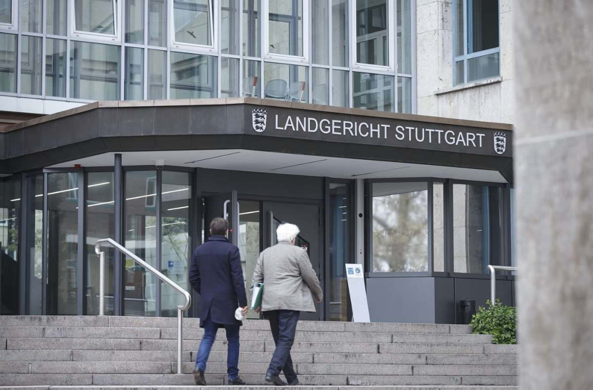 Stuttgarter Landgericht: Lebenslange Haft für Mord an Ehefrau in Sindelfingen