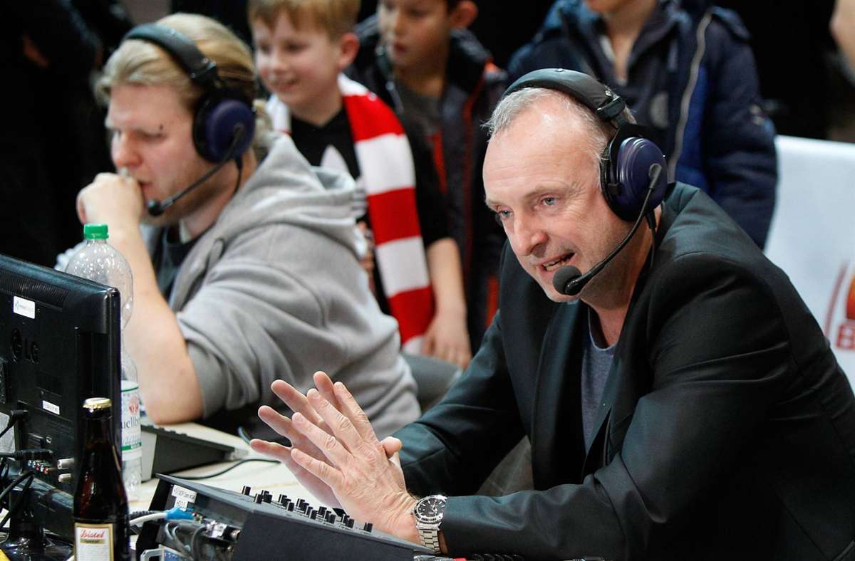 Kult-Kommentator Frank Buschmann kehrt zum Basketball zurück – zumindest für ein Spiel. Foto: imago/foto2press/imago sportfotodienst