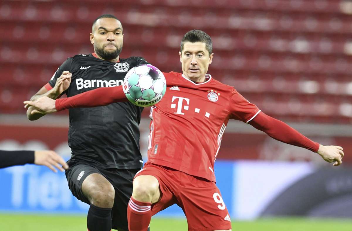 Robert Lewandowski schoss den FC Bayern München zur Tabellenführung. Foto: AP/Bernd Thissen