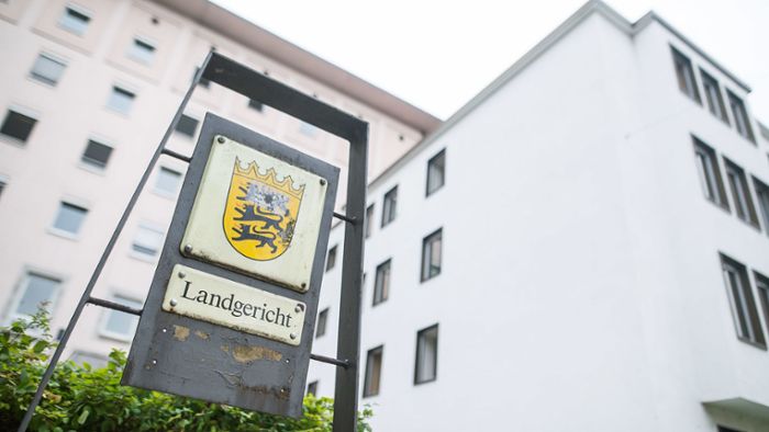 Polizist aus Kreis Ludwigsburg wegen Volksverhetzung vor Gericht