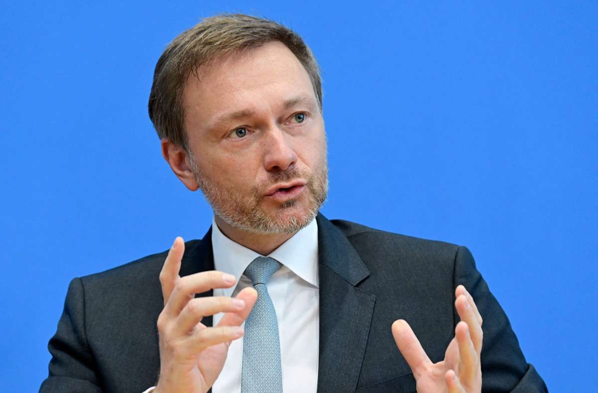 Der FDP-Vorsitzende Christian Lindner will im Wahlkampf mit der Garantie seiner Partei punkten, keine Steuererhöhungen mitzutragen. Foto: AFP/Tobias Schwarz