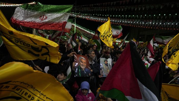 Ohnmächtige Wut in Teheran