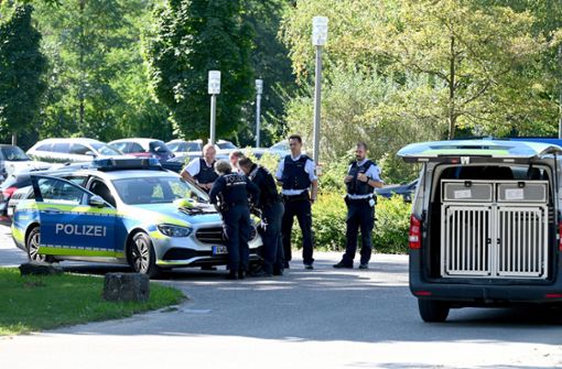 Die Polizei fahndet nach vier ausgebrochenen Insassen der Psychiatrie in Weinsberg. Foto: dpa/Bernd Weißbrod