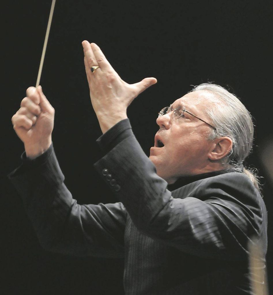 Dirigent Cambreling will weniger Oper leiten - künftig mehr Konzerte