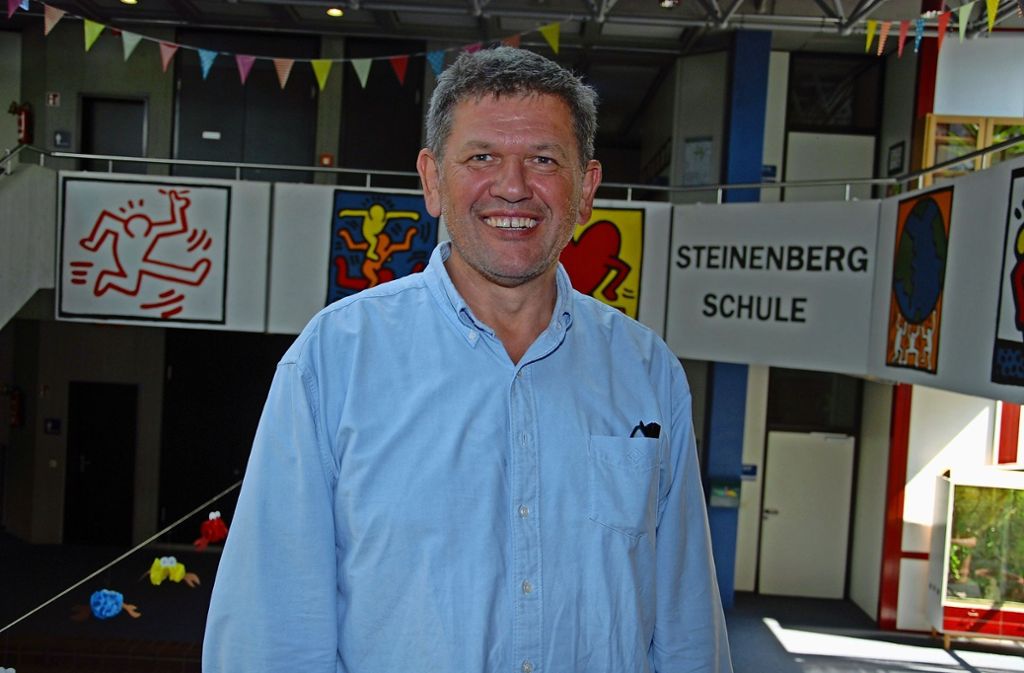 Hedelfingen Rektor Detlef Storm wechselt von der Steinenberg- zur Rosensteinschule: Rektor verlässt Steinenbergschule